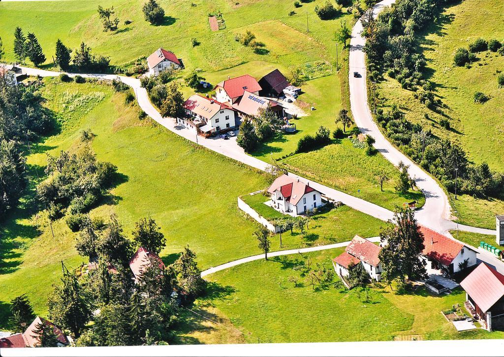 Guesthouse Mesec Zaplana Верхника Экстерьер фото